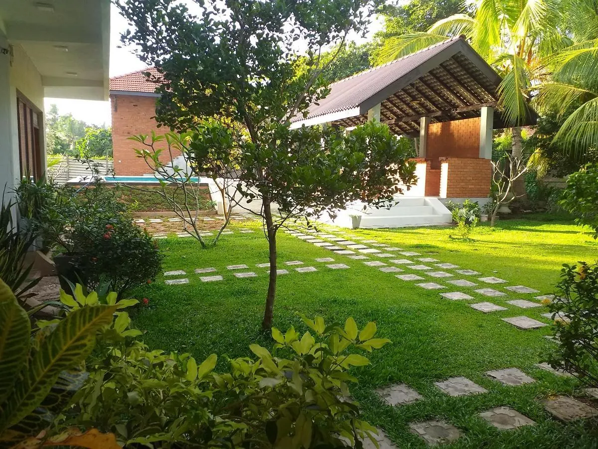 *** Bed and breakfast Green Wood Villa Negombo Sri Lanka