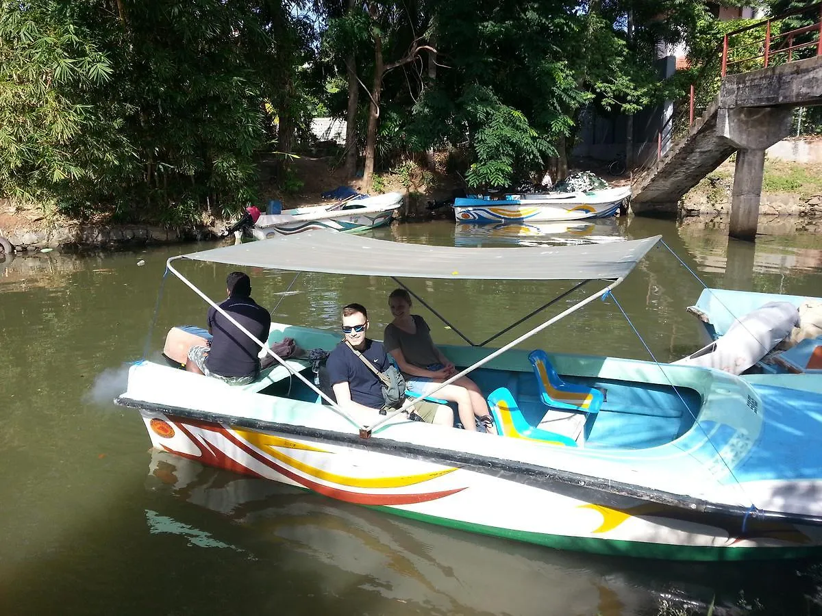 Green Wood Villa Negombo Bed and breakfast