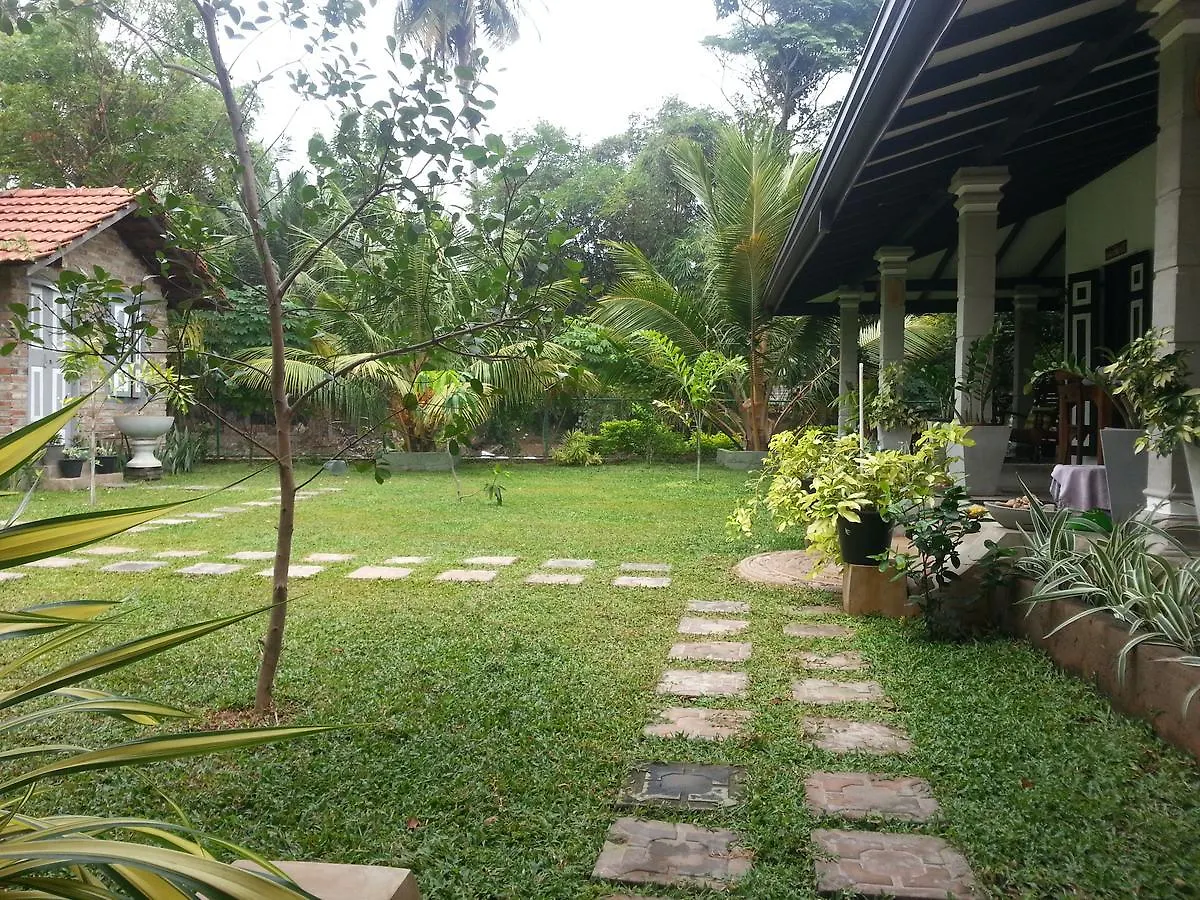 Bed and breakfast Green Wood Villa Negombo