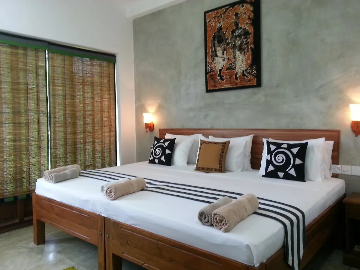 *** Bed and breakfast Green Wood Villa Negombo Sri Lanka