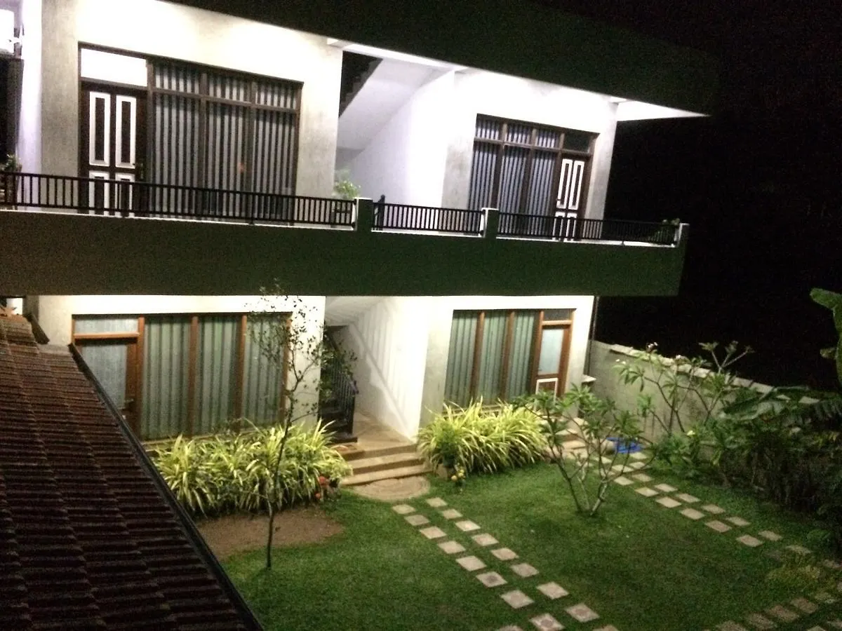 Bed & Breakfast Green Wood Villa Negombo