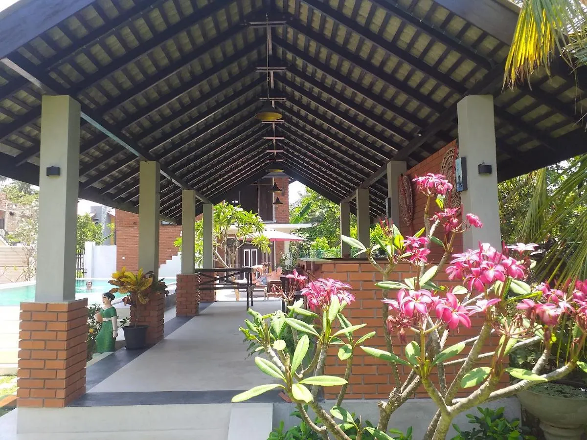 Green Wood Villa Negombo Bed & Breakfast