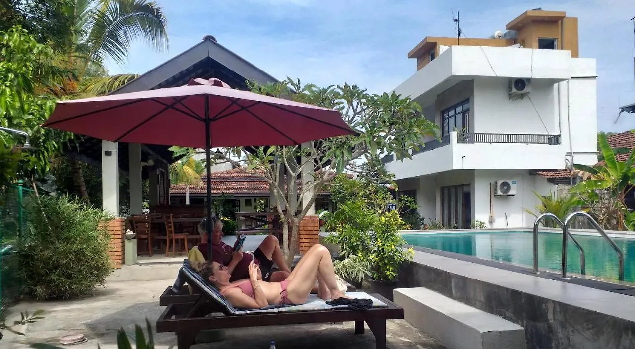 Green Wood Villa Negombo Bed & Breakfast